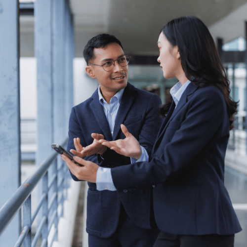 Why Choose LeaderNovo for Leadership Development